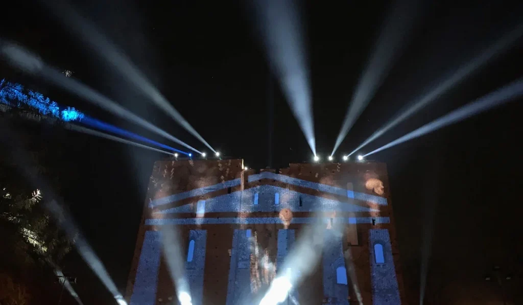 Tarweej - Our Capabilities - Lighting